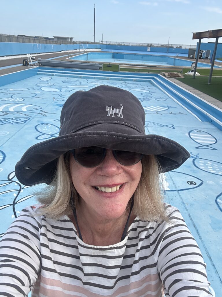 Chrissie Richards painting the lido pool at Brightlingsea Lido